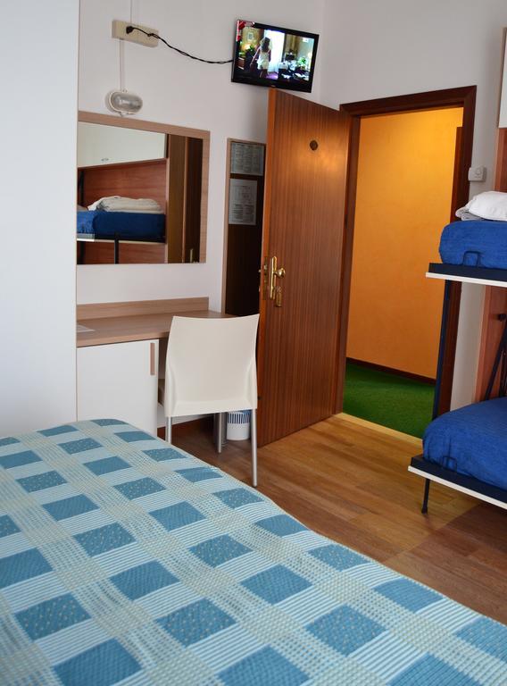 Hotel Midi Lido di Jesolo Dış mekan fotoğraf