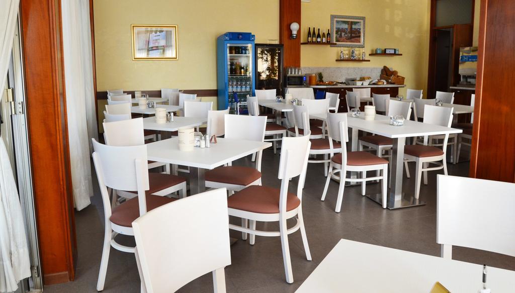 Hotel Midi Lido di Jesolo Dış mekan fotoğraf