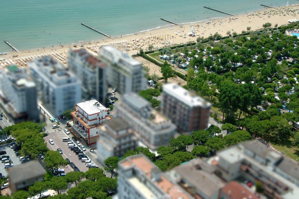 Hotel Midi Lido di Jesolo Dış mekan fotoğraf